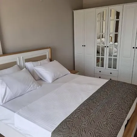 Hotel Royal Homes 402