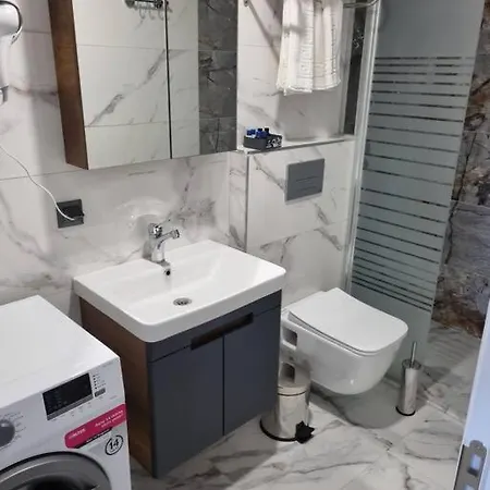 Royal Homes 402 Отель Анталья